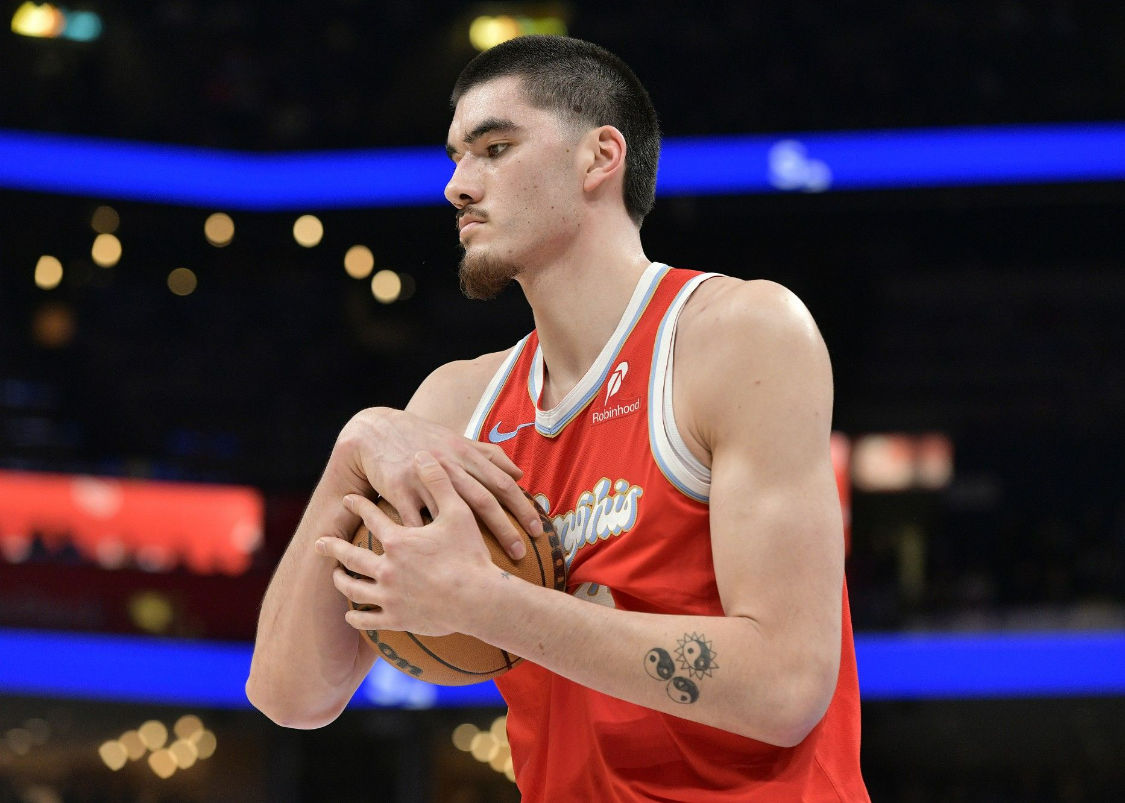 开奖号码-赛季报销！应力性骨折，2米21巨人陨落，一年2次手术啊，真倒霉