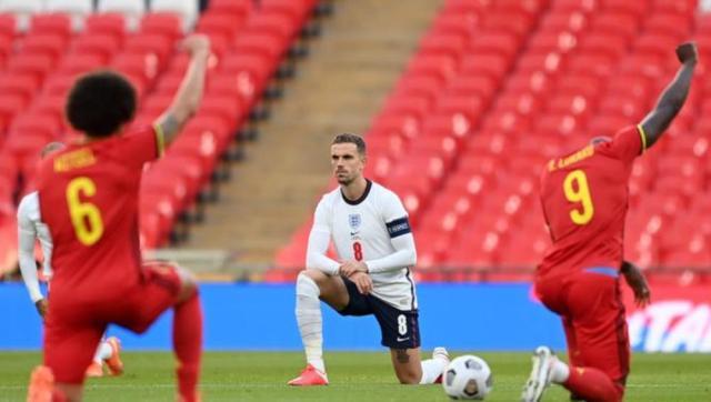 加拿大28开奖网-【伯览奥运②】迟到半个世纪的下跪