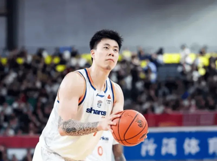 开奖-上海110-89轻取吉林 球员评价:5人优秀,3人及格,4人低迷|王哲林|张镇麟|比赛|数据|古德温_新浪体育_新浪新闻